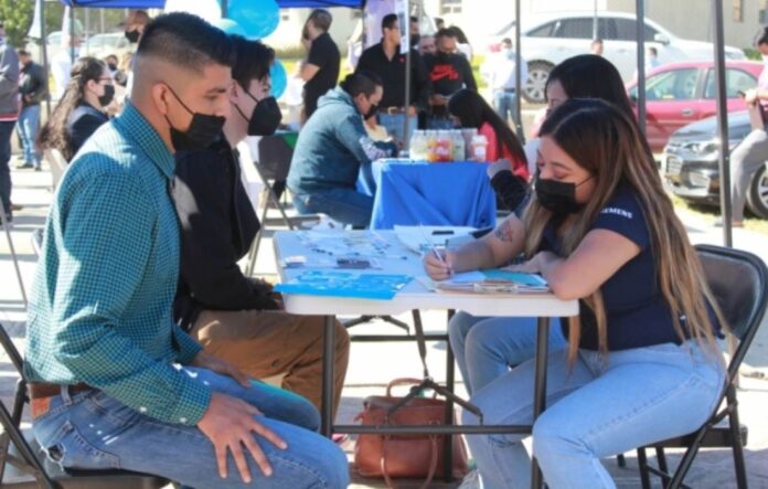 gobierno-de-coahuila-realiza-jornada-de-empleo-aqui-hay-chamba Gobierno de Coahuila realiza jornada de empleo “Aquí hay chamba”